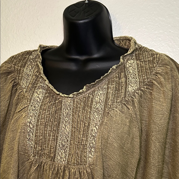 Lace Trimmed Brown Women's Top - Picture 3 of 5